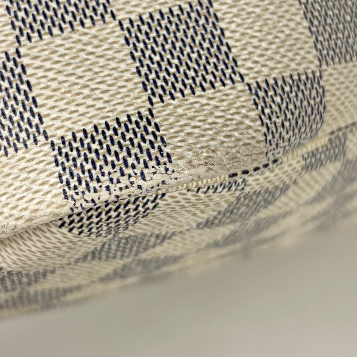 Louis Vuitton Neverfull MM Tote Damier Azur White — view 3