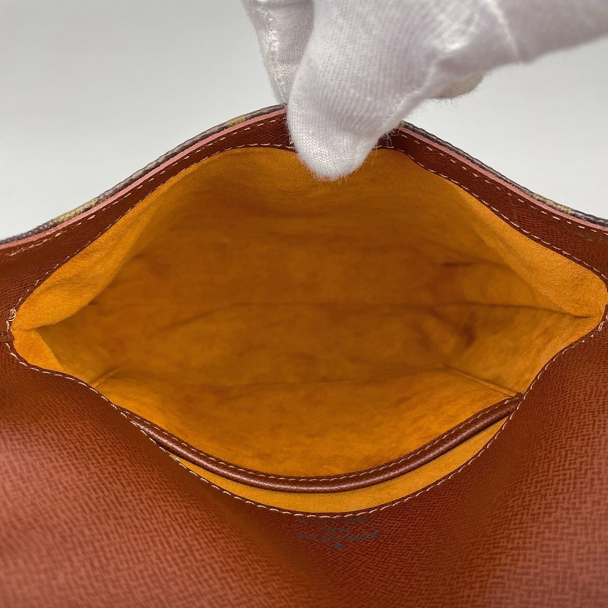 Louis Vuitton Musette Salsa Shoulder Bag Short Monogram Brown — view 6
