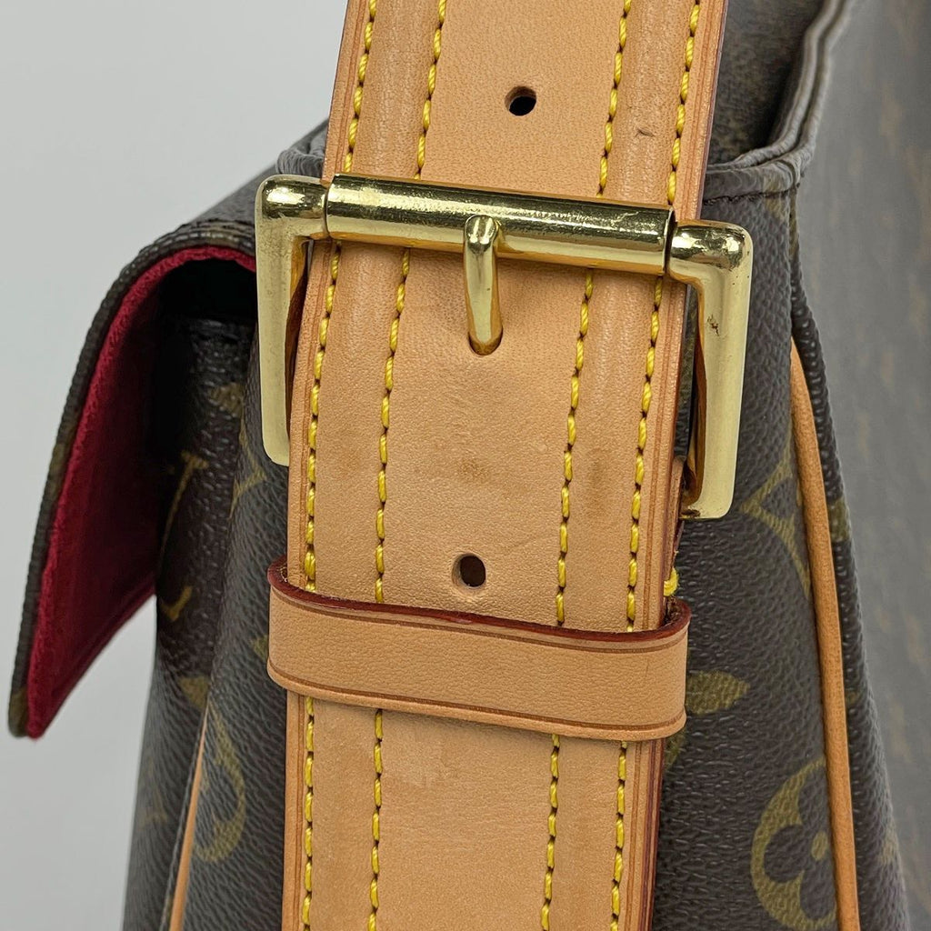 Louis Vuitton GM Shoulder Bag Monogram Brown — view 4