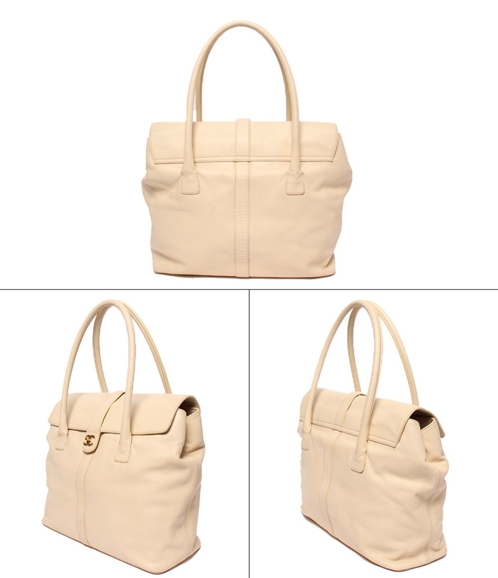 Chanel Tote Shoulder Gold — view 2