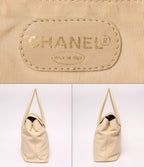 Chanel Tote Shoulder Gold — view 3