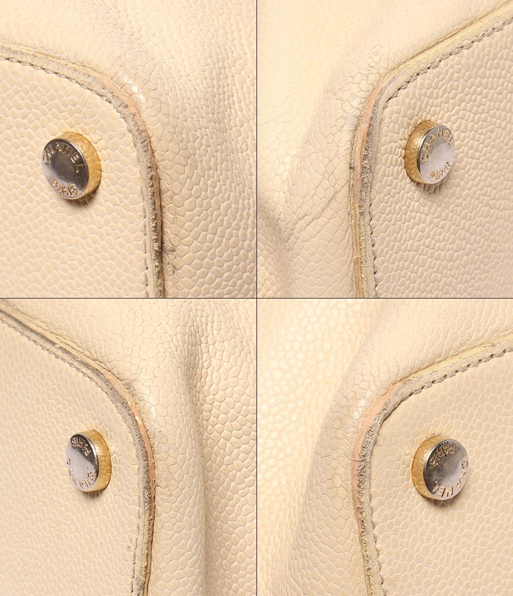 Chanel Tote Shoulder Gold — view 5