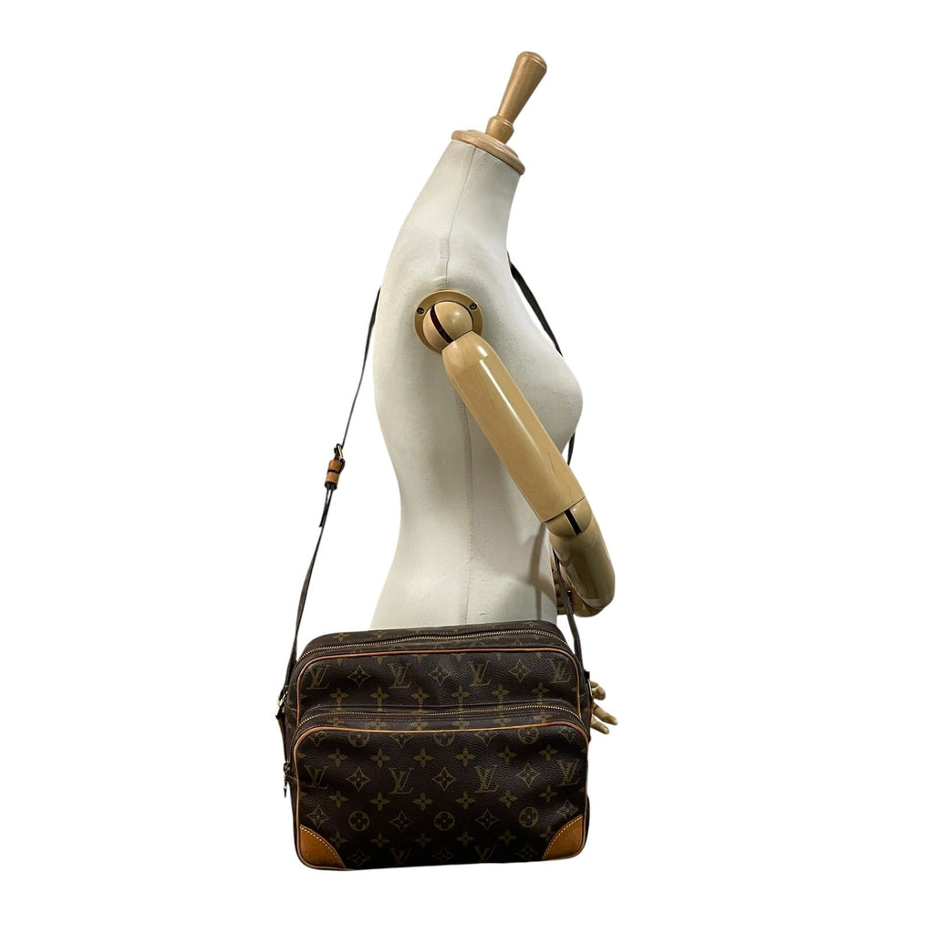 Louis Vuitton Monogram Nile Shoulder Bag Crossbody Cross Body Leather Brown Gold — view 4