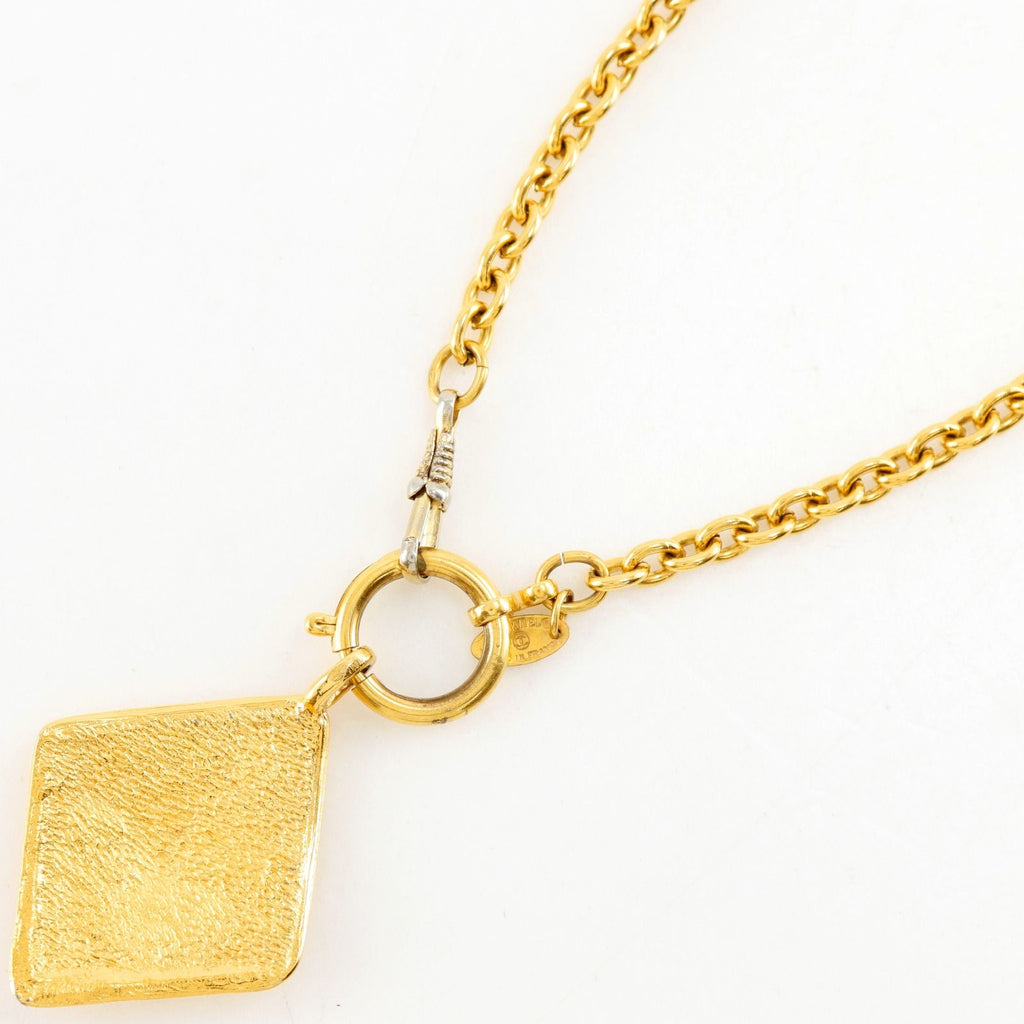 Chanel CC Logo Vintage Gold Plated Necklace — view 3