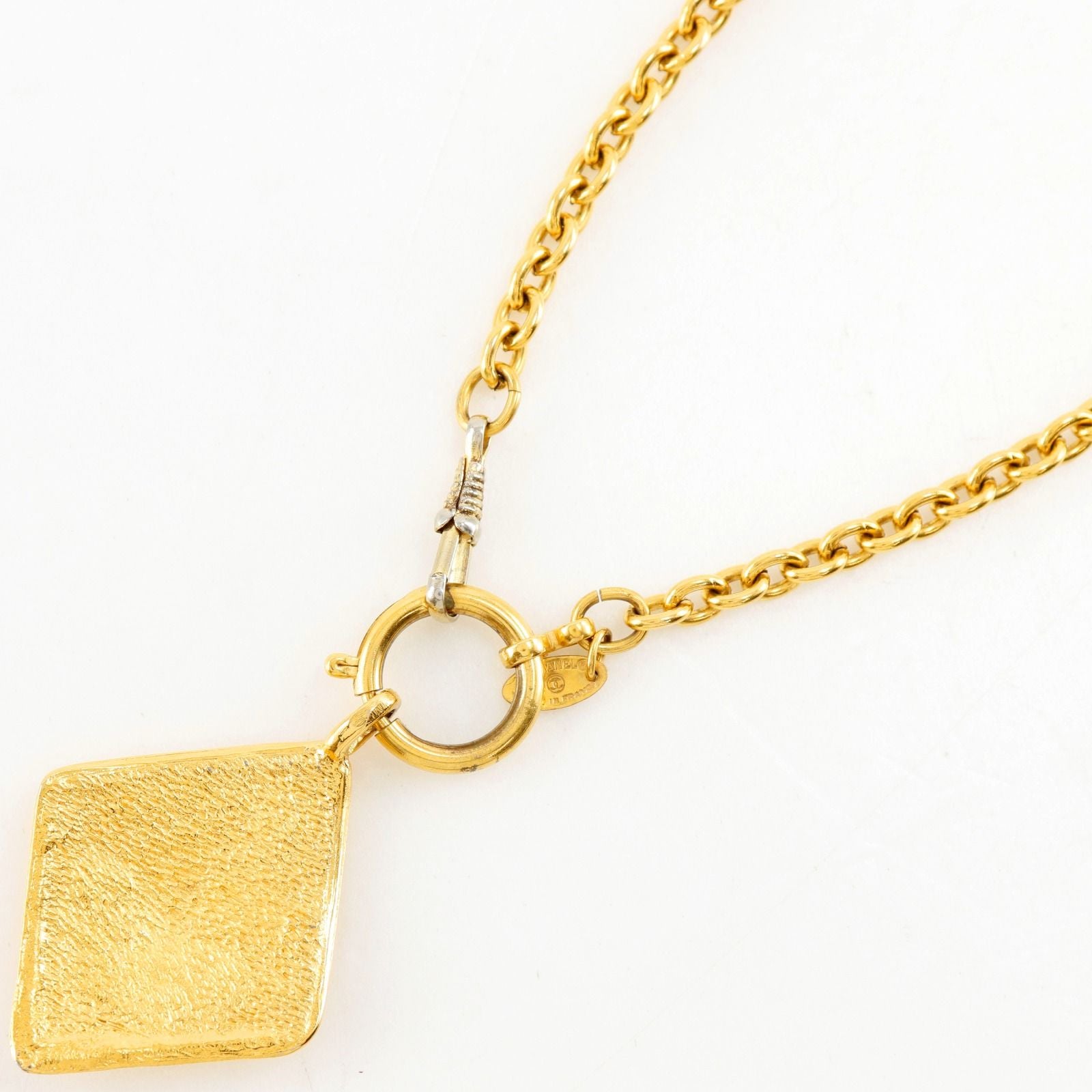 Chanel CC Logo Vintage Gold Plated Necklace — view 3