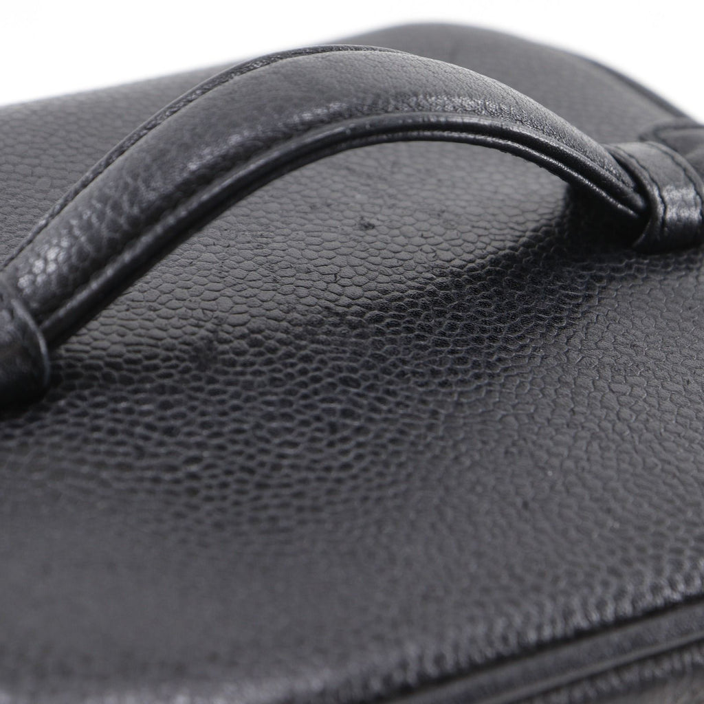 Chanel CC Logo Caviar Leather Black Vanity — view 9