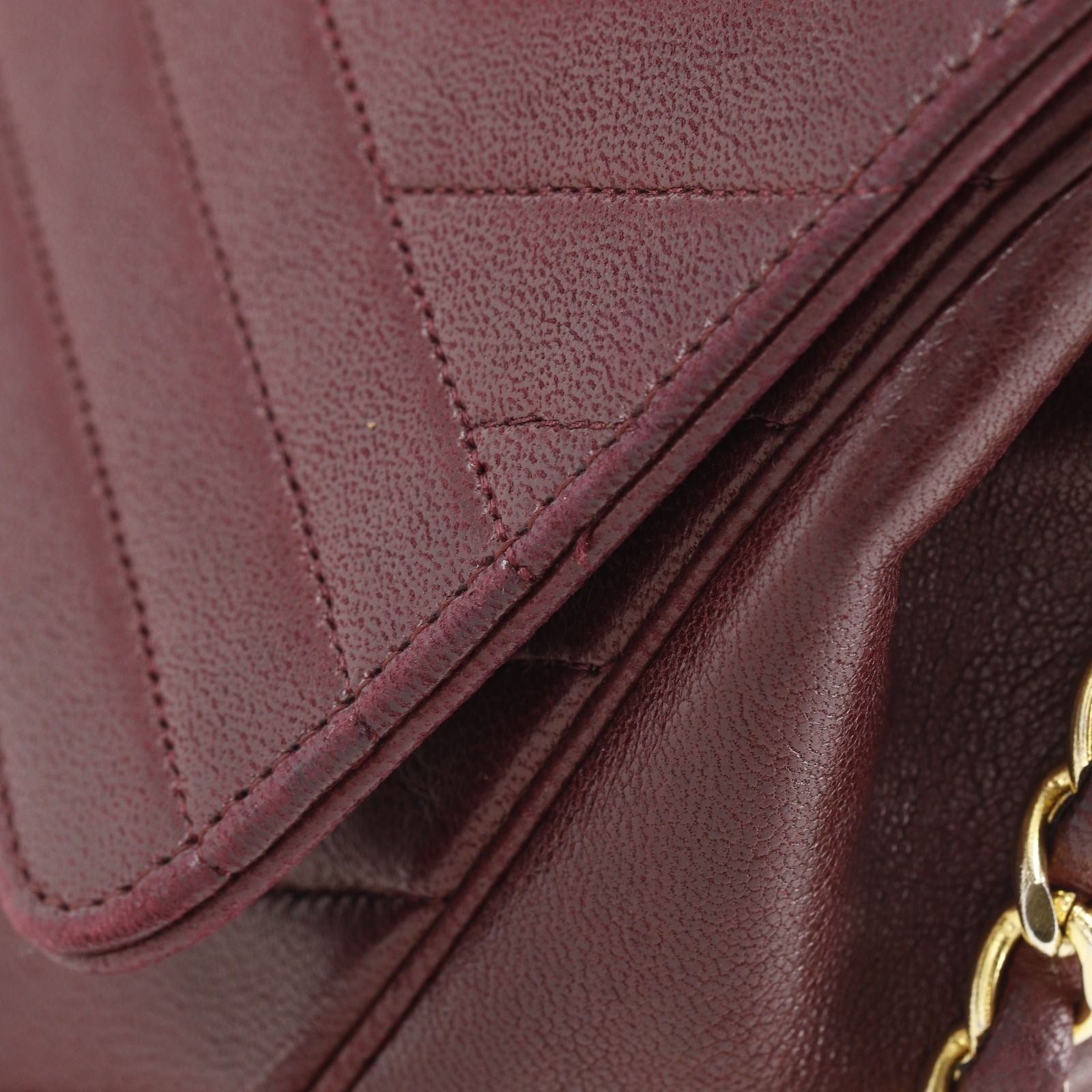 Chanel Blanc Chain Shoulder Vintage Calf Bordeaux — view 9