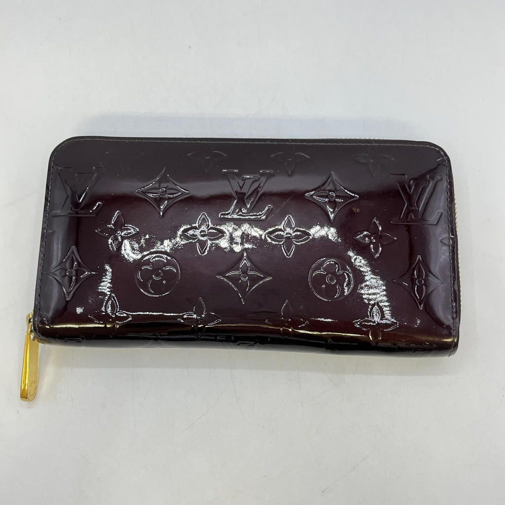 Louis Vuitton Vernis Zippy Wallet