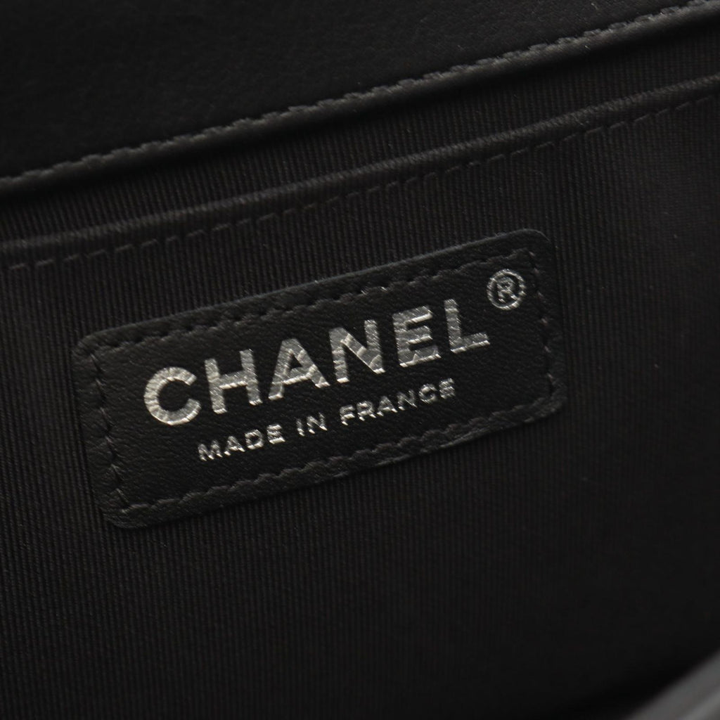 Chanel Shoulder Bag Boy Black Lambskin Boy Chain — view 4