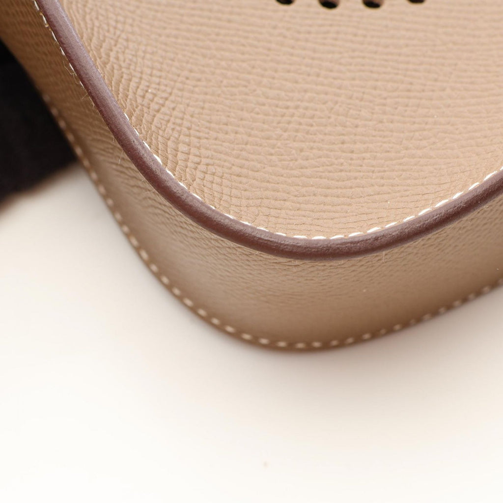 Hermes Shoulder Bag Evelyne Series 16 Etoupe Leather — view 6