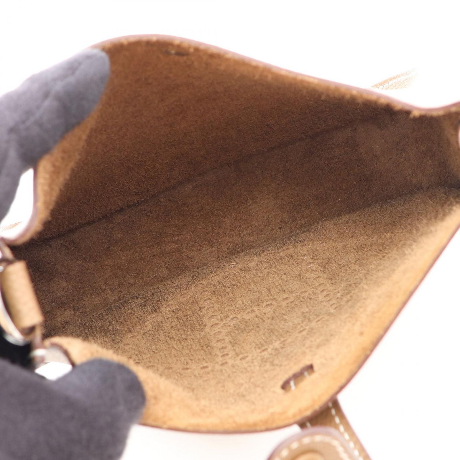 Hermes Shoulder Bag Evelyne Series 16 Etoupe Leather — view 3