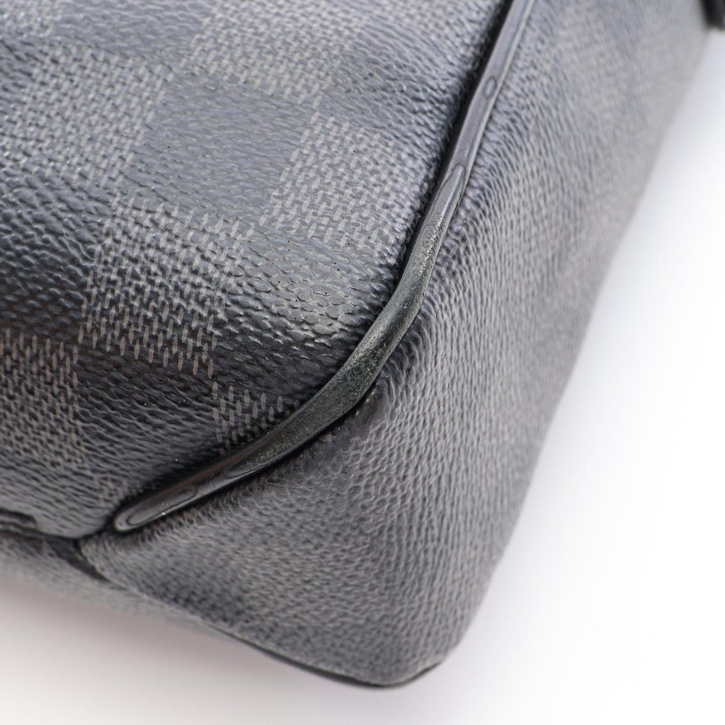 Louis Vuitton Shoulder Bag District PM Canvas Leather — view 9
