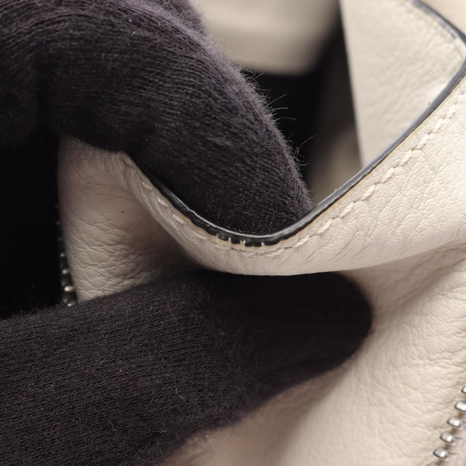 Loewe Handbag Hammock Bag Small 2-Way White Leather — view 5