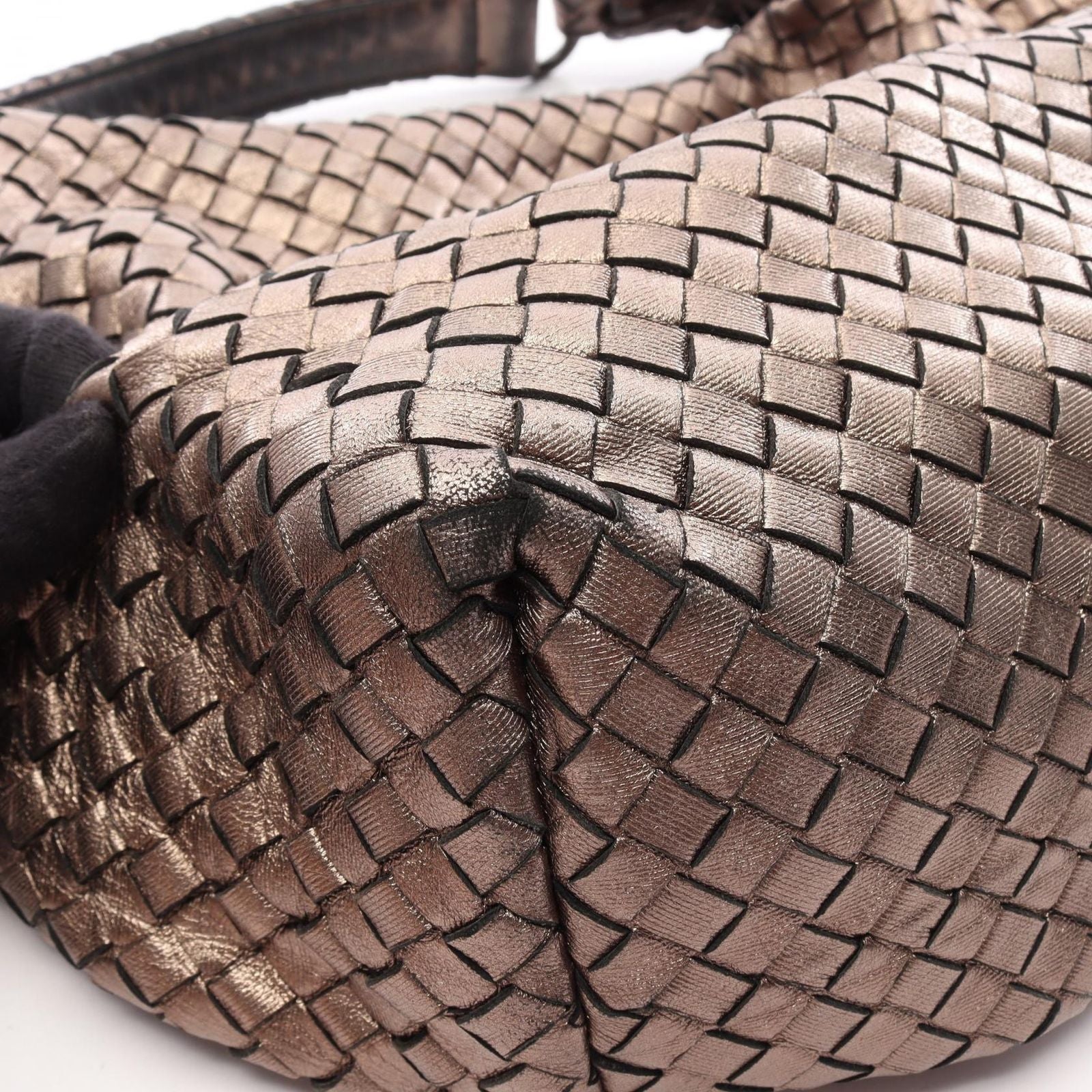 Bottega Veneta Shoulder Bag Intrecciato Champagne Gold Leather — view 7