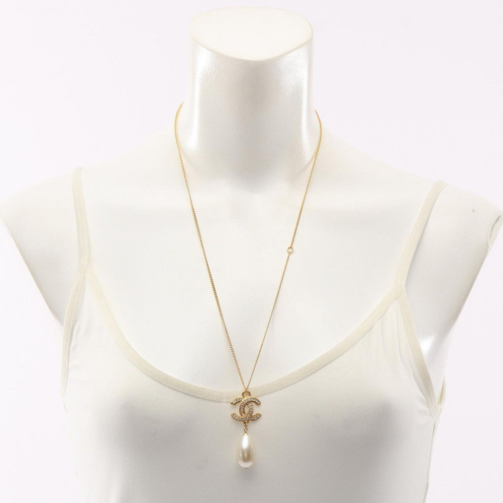 Chanel Necklace CC Logo — view 5