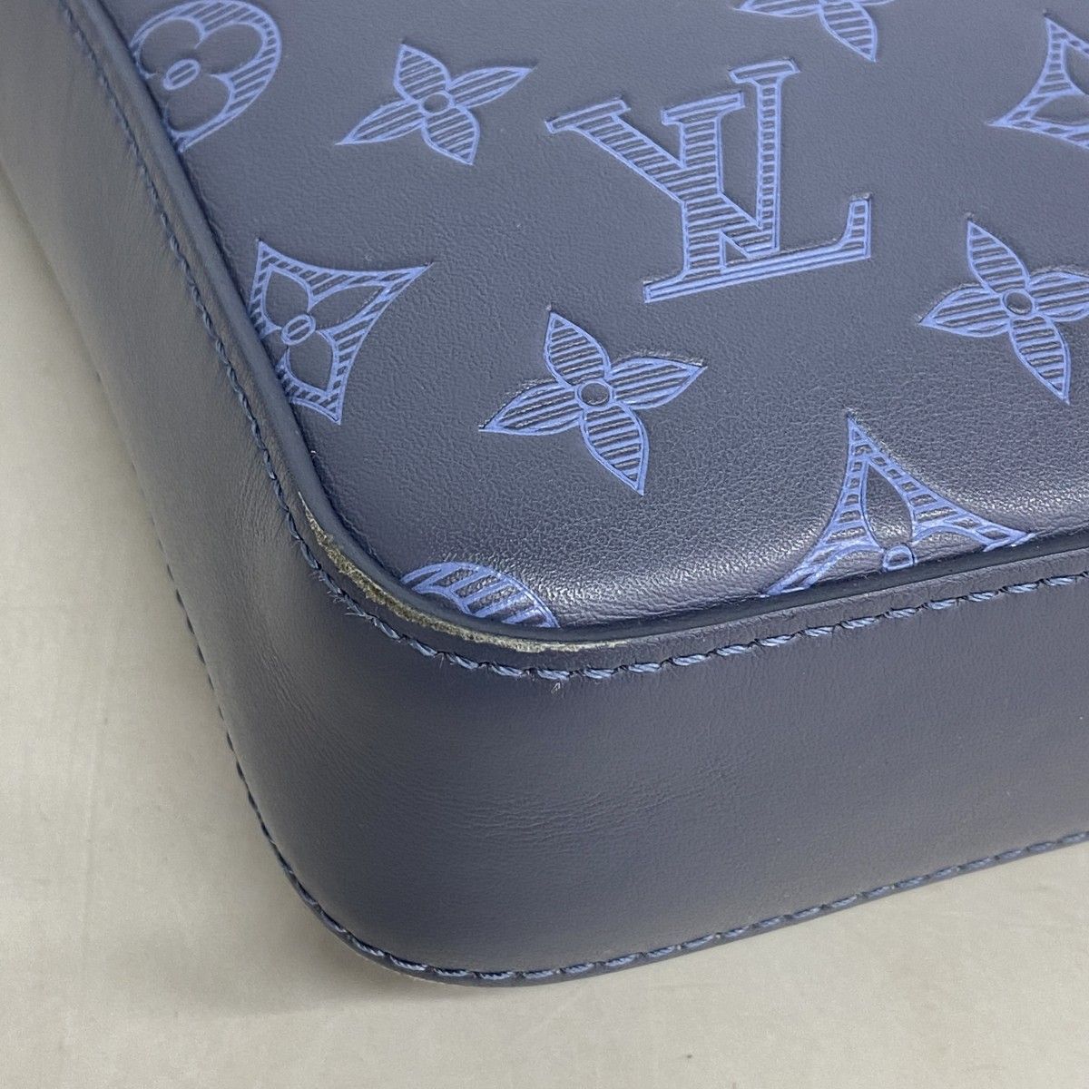 Louis Vuitton Shoulder Bag Monogram Shadow Duo Messenger Navy — view 6