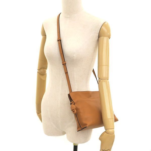 Loewe Flamenco Clutch Mini — view 9