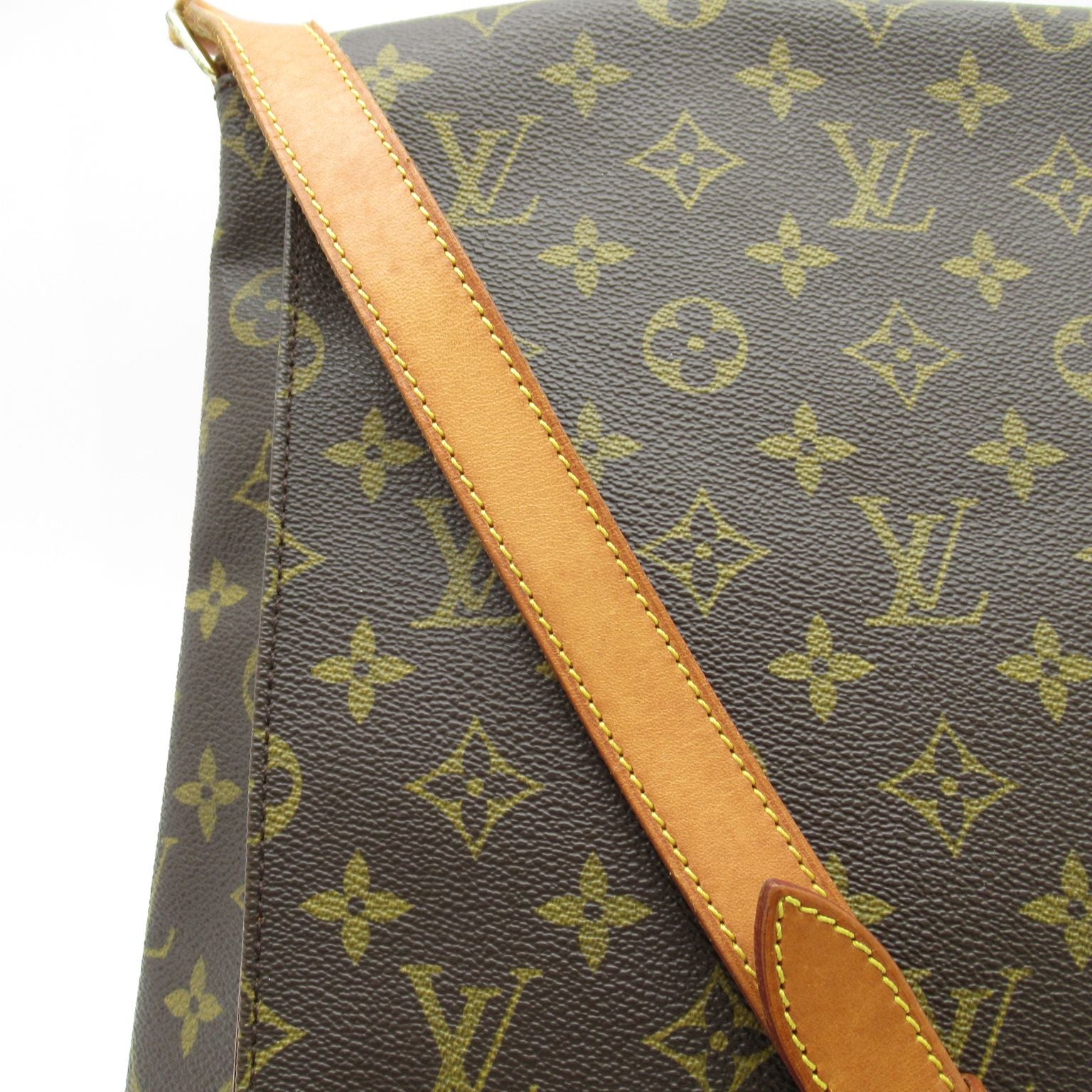 Louis Vuitton Musette Monogram Shoulder Bag Brown — view 2