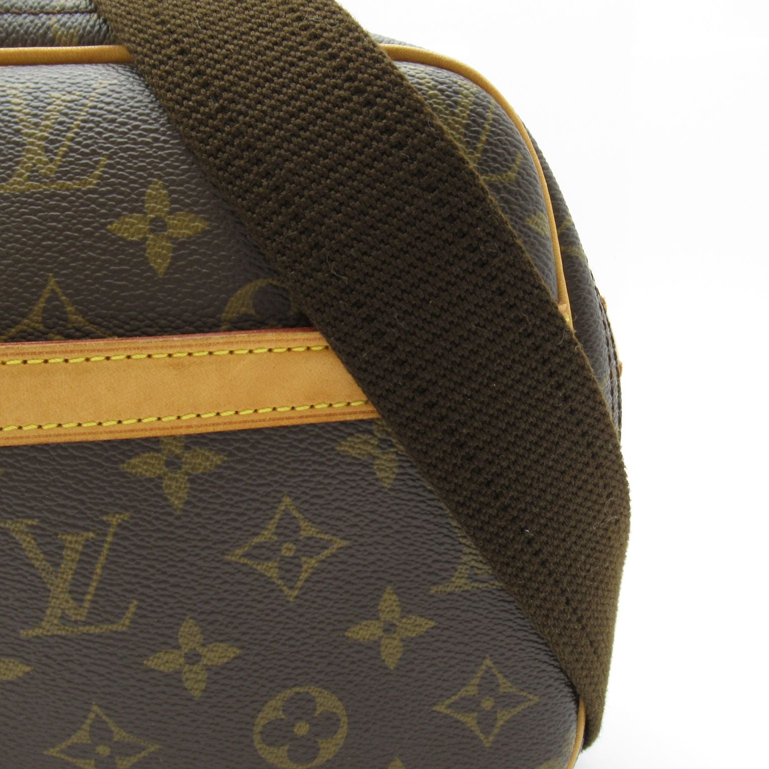 Louis Vuitton Reporter PM Monogram Shoulder Bag Brown — view 2