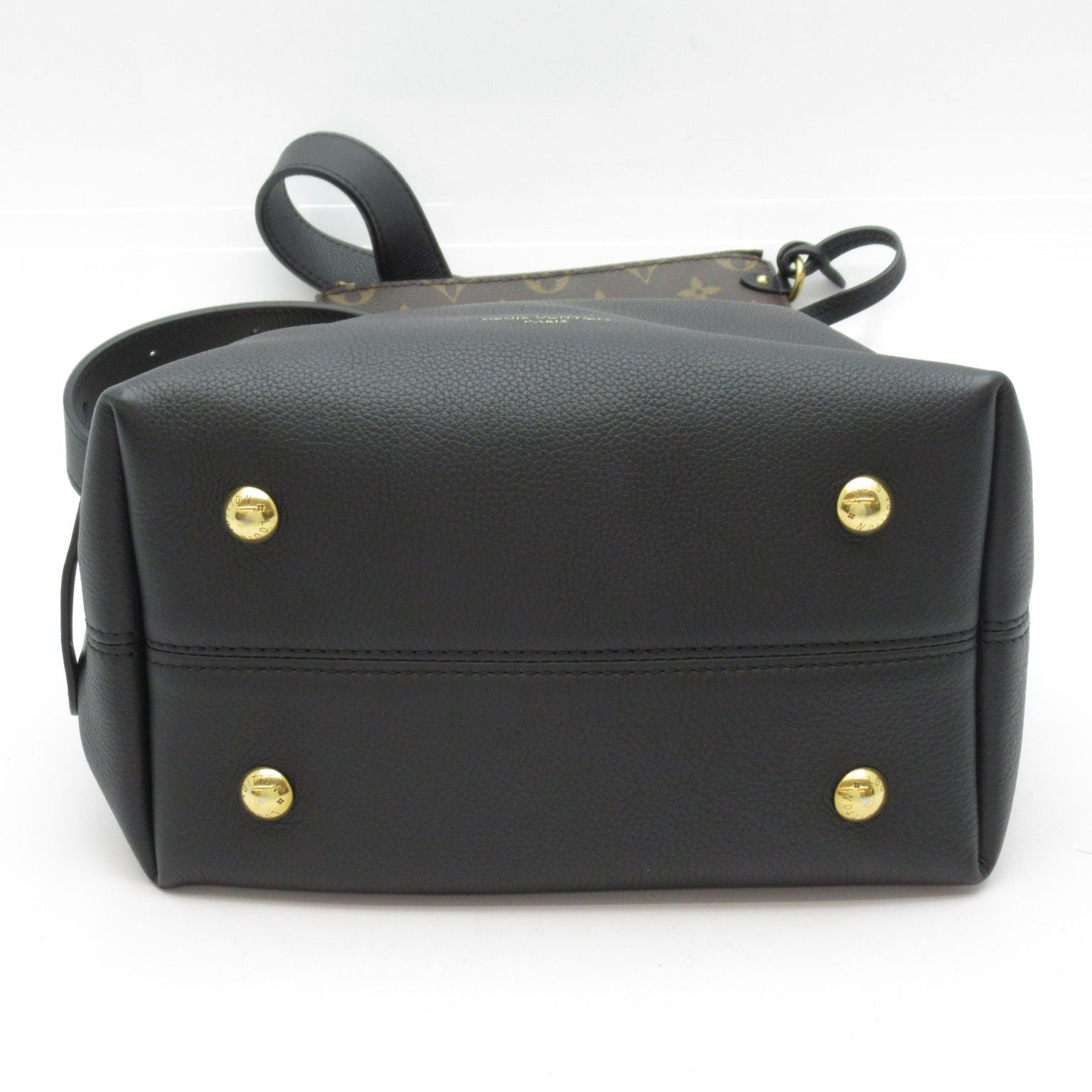 Louis Vuitton Lowkey Hobo PM Grain Calf Tote Noir — view 6