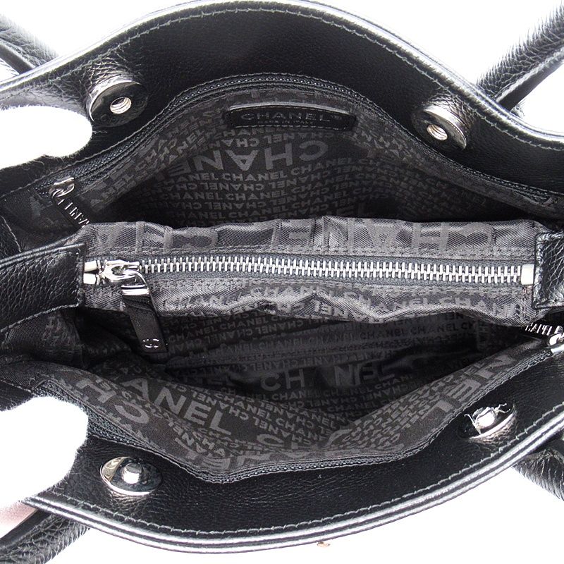 Chanel 2.55 Executive Small Tote Leather Black — view 7