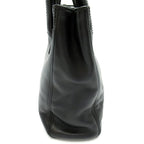 Chanel 2.55 Executive Small Tote Leather Black — view 5