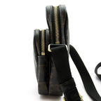 Celine Triomphe Small Pocket Messenger Bag Calf — view 3
