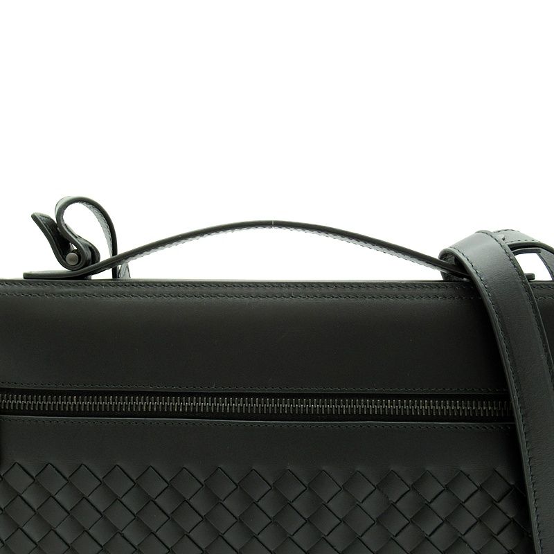 Bottega Veneta Briefcase 2-Way Shoulder Intrecciato Black Beauty — view 2