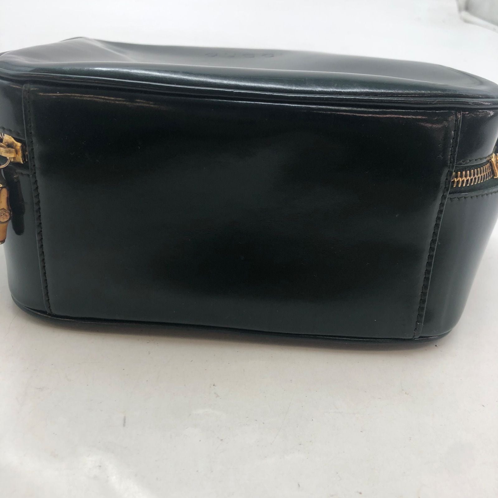 Gucci Vanity Shoulder Bag Makeup Pouch Enamel Green — view 7