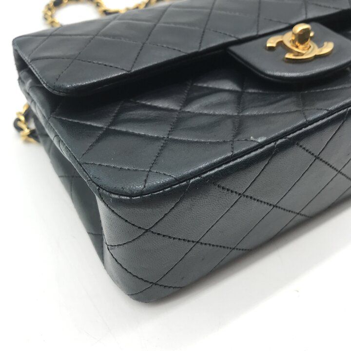 Chanel CC Logo Quilted Lambskin Turnlock Chain Shoulder Bag Black — view 3