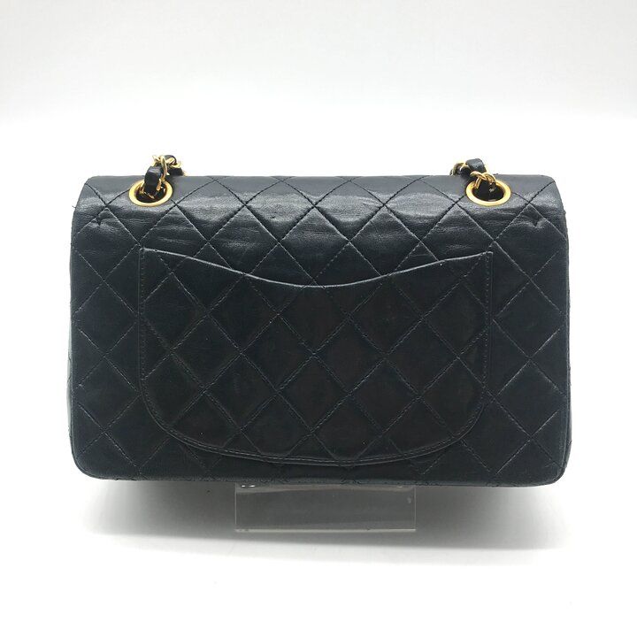 Chanel CC Logo Quilted Lambskin Turnlock Chain Shoulder Bag Black — view 2
