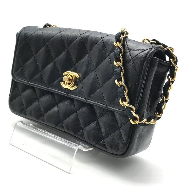 Chanel CC Logo Mini Quilted Lambskin Leather Chain Shoulder Bag Black — view 9