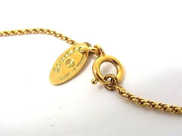 Chanel Necklace Circle Rope Motif Gold Metal Faux Pearl Vintage — view 3