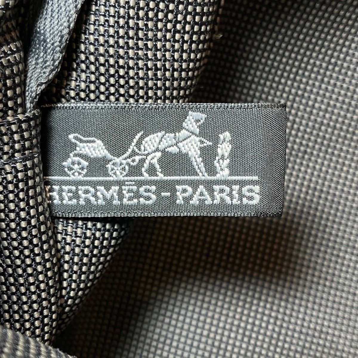 Hermes Her Line MM Tote Bag Canvas — view 4