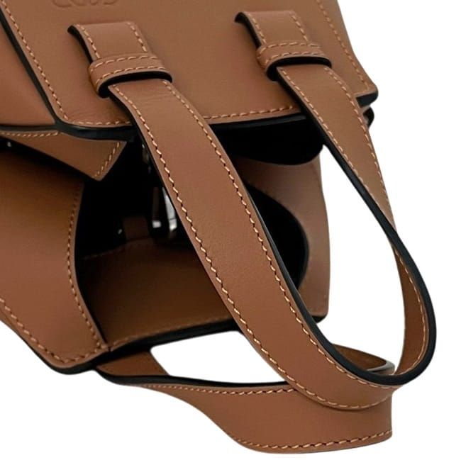 Loewe 2-Way Hammock Compact Shoulder Bag Anagram Smooth Leather Tan Brown — view 8