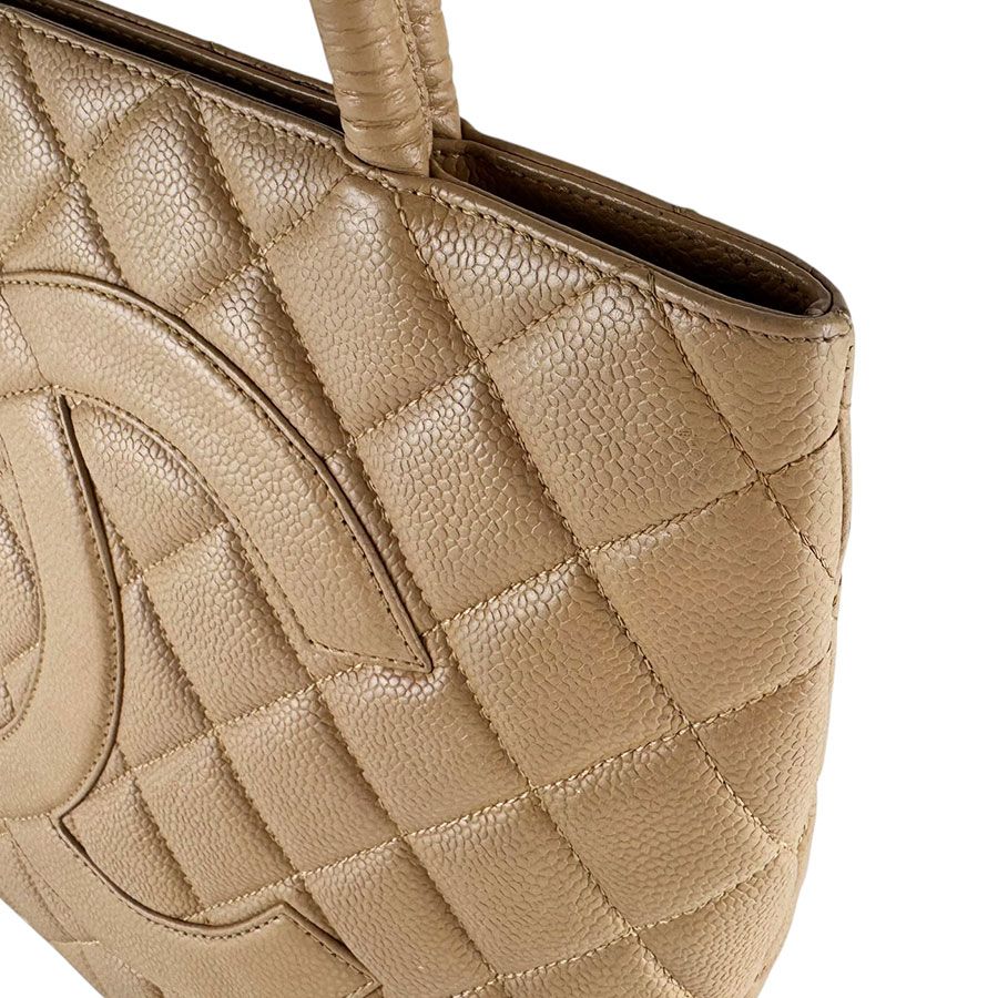 Chanel Handbag Reissue Tote — view 6