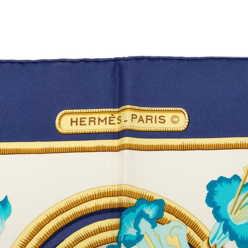 Hermes Carre 90 Caraibes Caribbean Bird Scarf Navy White Silk — view 4