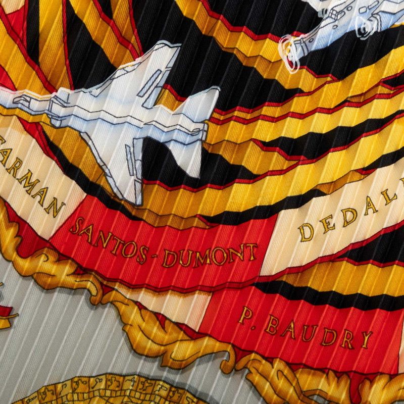 Hermes Carre 70 Pleats Dream Space Reves D'espace Scarf Multicolor Silk — view 3