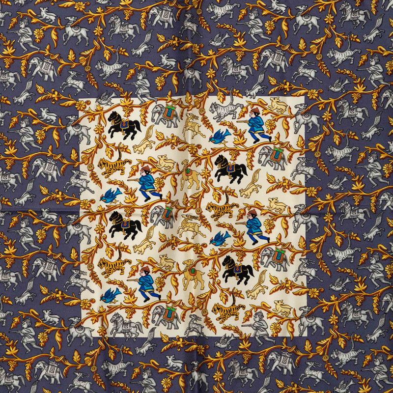 Hermes Carre 90 Chasse en Inde Indian Hunting Scarf Green Silk — view 2