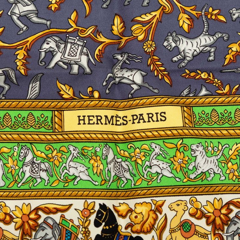 Hermes Carre 90 Chasse en Inde Indian Hunting Scarf Green Silk — view 4