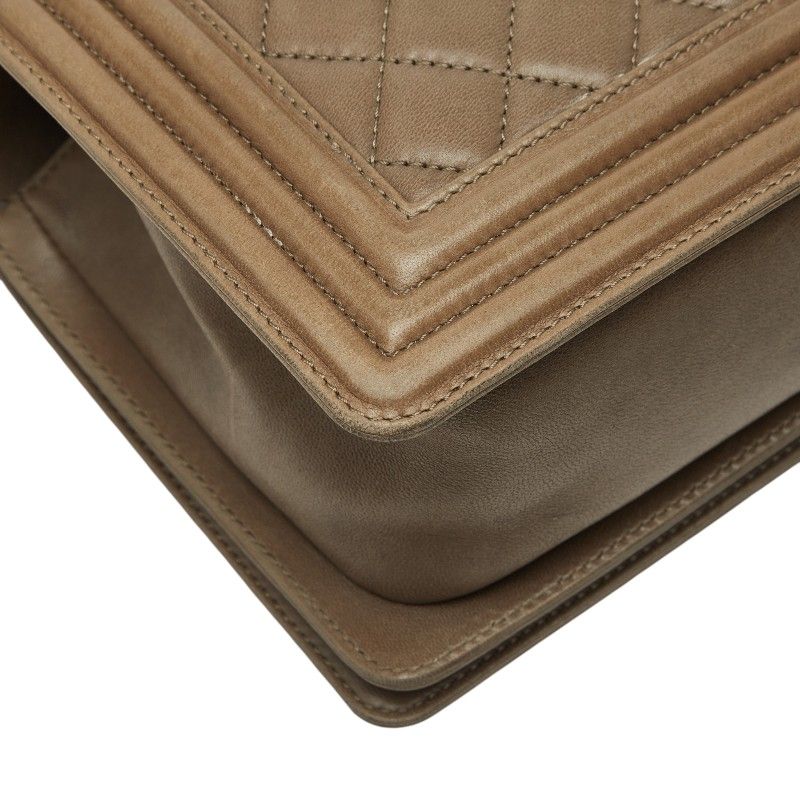 Chanel CC Logo Quilted Boy 25 Chain Shoulder Bag Khaki Green Lambskin — view 7
