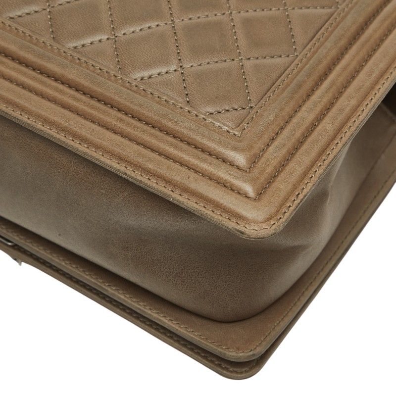 Chanel CC Logo Quilted Boy 25 Chain Shoulder Bag Khaki Green Lambskin — view 6