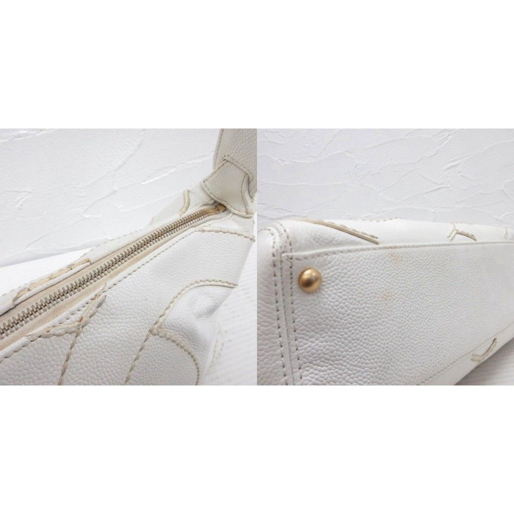 Chanel CC Logo Jumbo CC Caviar Leather Shoulder Bag White — view 9