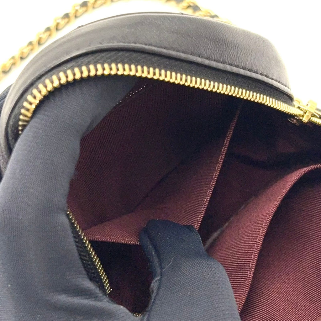 Chanel Classic Round Chain Lambskin Black Shoulder Bag Gold — view 5