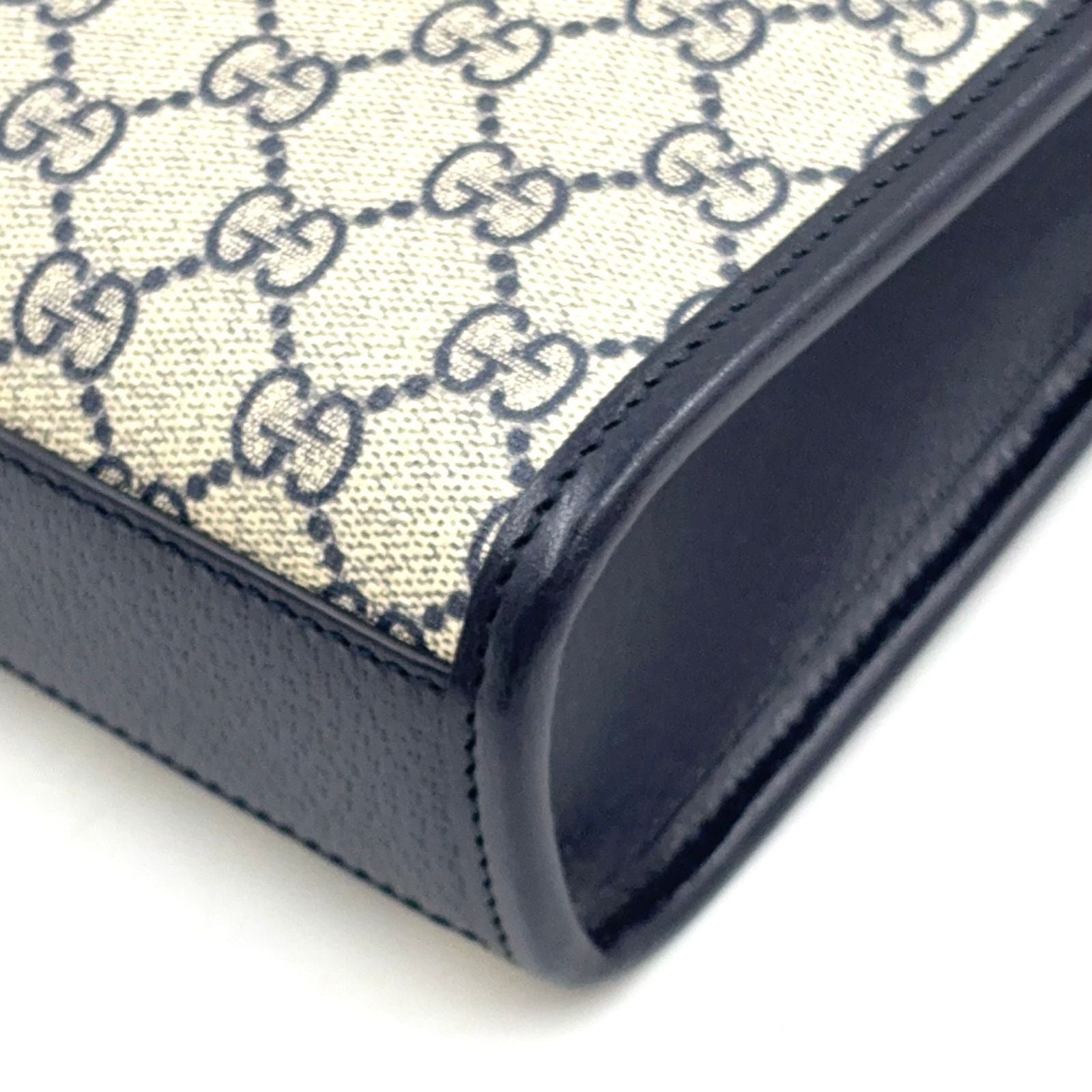 Gucci Interlocking 2-Way Leather Navy Beige Handbag Silver — view 8