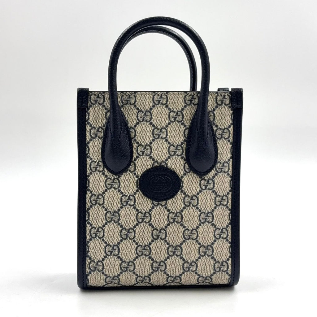 Gucci Interlocking 2-Way Leather Navy Beige Handbag Silver