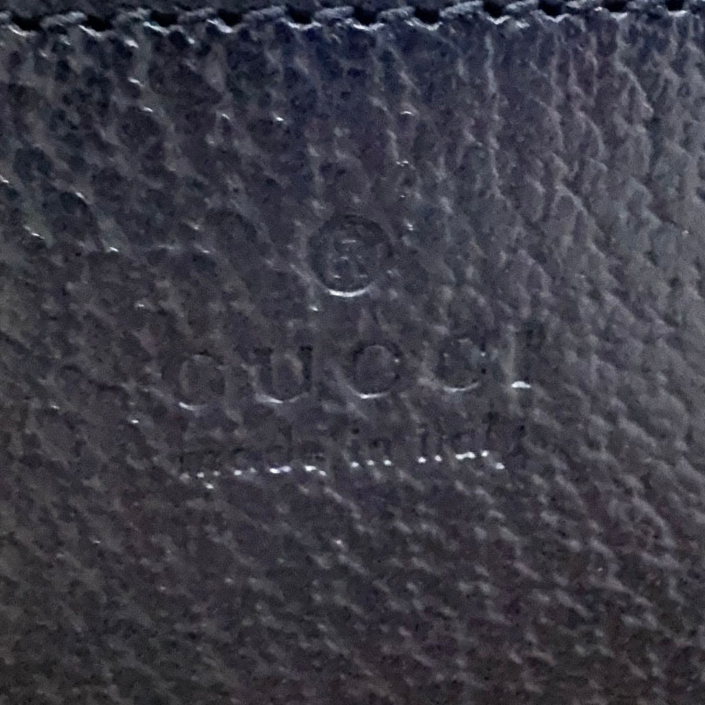 Gucci Interlocking 2-Way Leather Navy Beige Handbag Silver — view 4