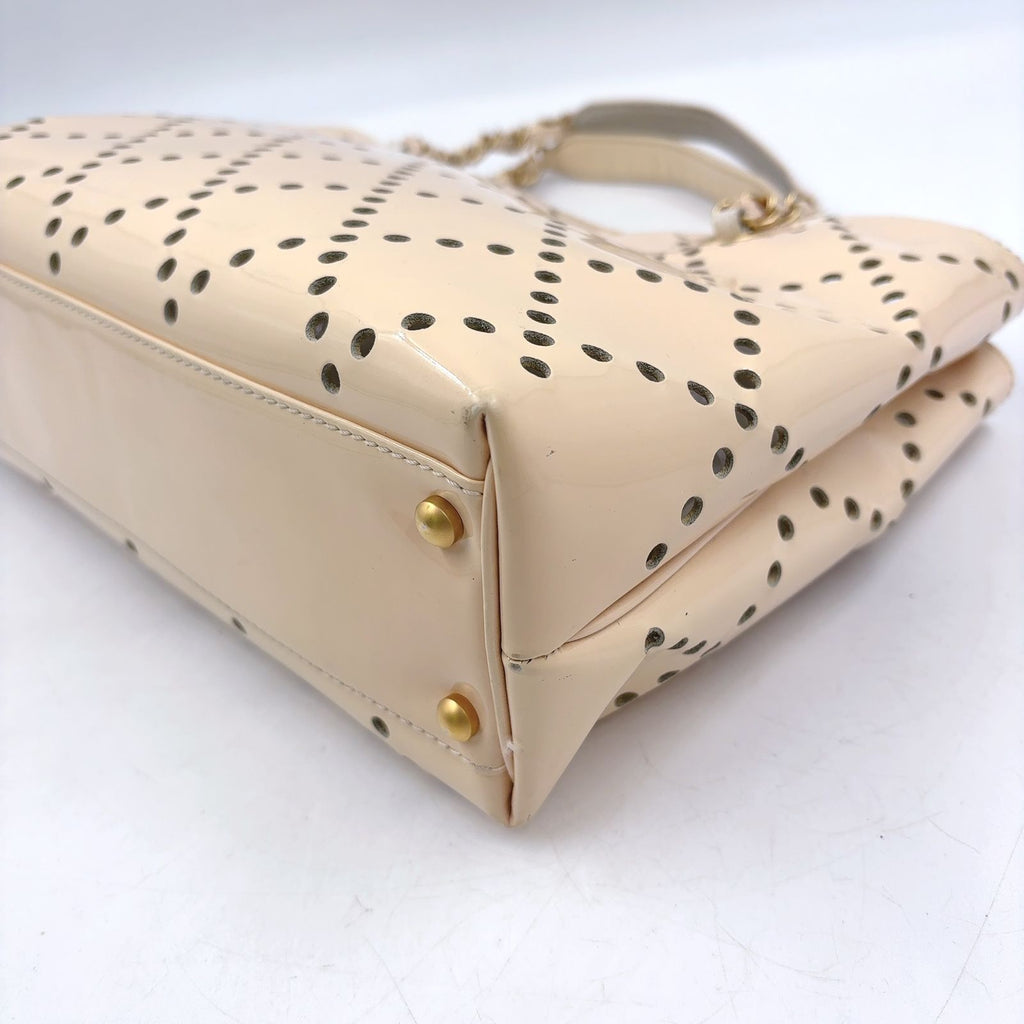 Chanel CC Logo Perforated Enamel Leather Beige Tote Bag Gold — view 8