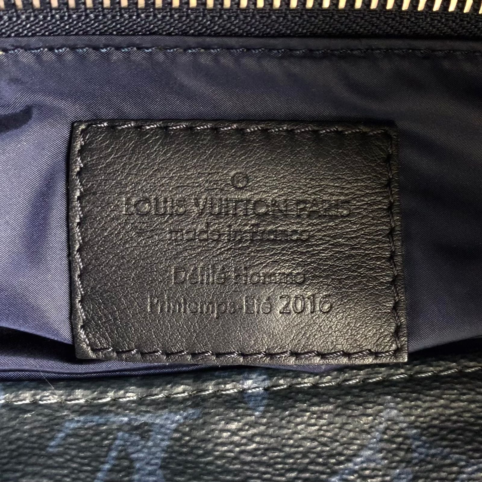 Louis Vuitton Ultralight Monogram Cobalt Leather Navy White Red Tote Bag — view 4