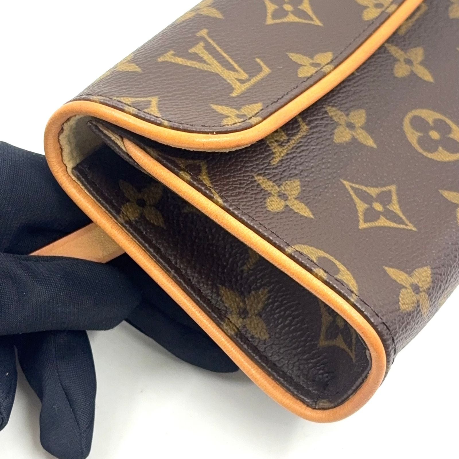Louis Vuitton Pochette Florentine Monogram Strap XS Leather Brown Light — view 5